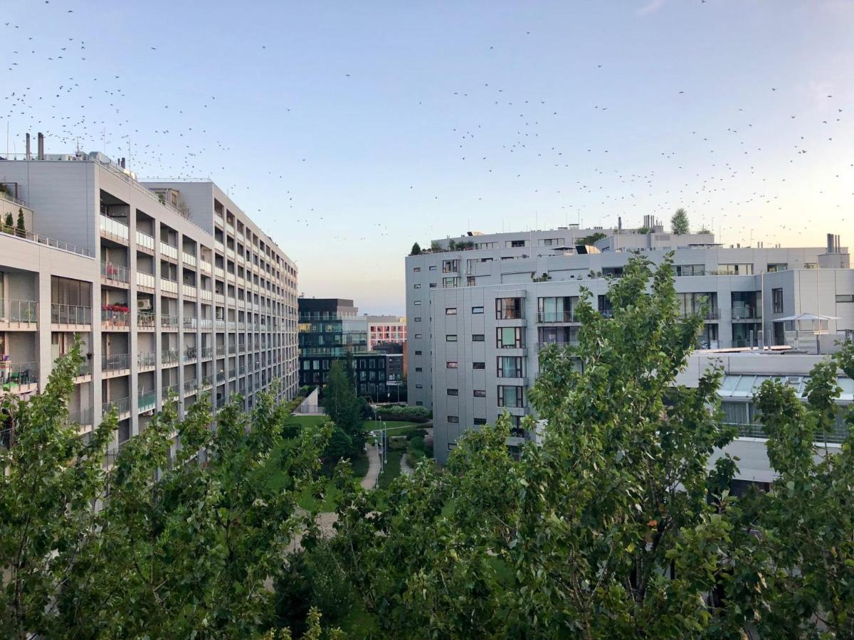 Studio Flat Triton Park Варшава Экстерьер фото
