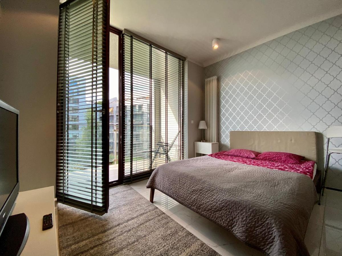 Studio Flat Triton Park Варшава Экстерьер фото