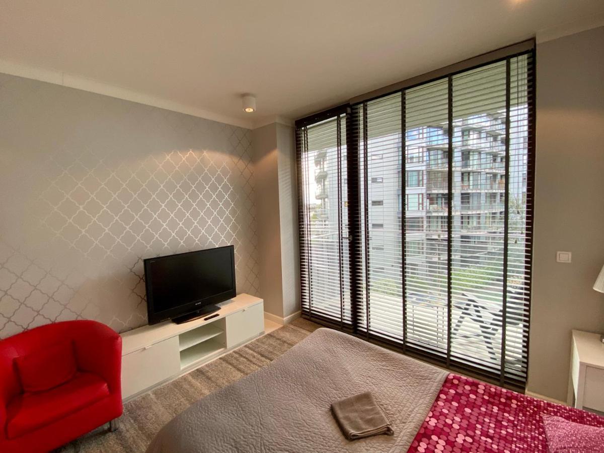 Studio Flat Triton Park Варшава Экстерьер фото